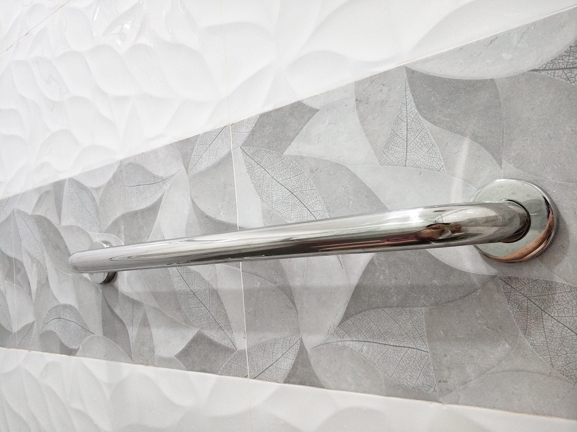 Adaptech, Inc Grip Bars